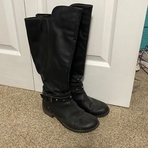 Black tall boots